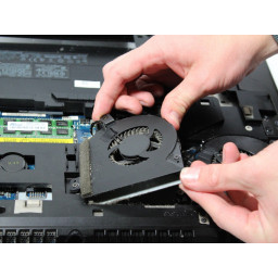 Замена внутреннего вентилятора Alienware M18x