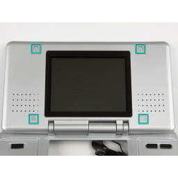 Замена верхнего ЖК-экрана Nintendo DS